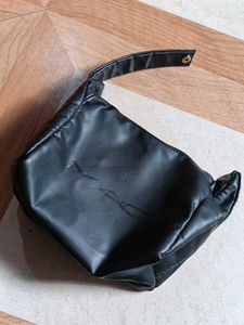 Mac Black Colour Bag 🥰😍♥️