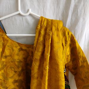 KURTA &amp; DUPPATA
