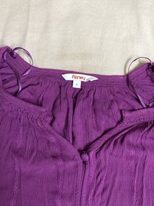 Self Embossed Round V Neck Long Slv Loose Fit Top