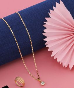 Gold Necklace with Pendant