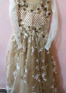 ❇️🔥Partywear Gown❇️