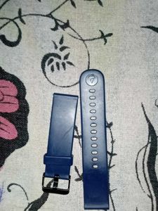 👉 Boat Smartwatch Silicone Strap (Blue) – Durable