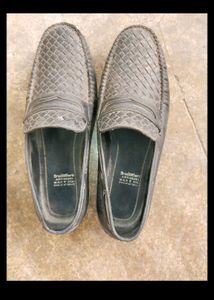 Black Shoes