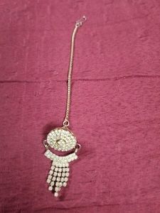 Sparkling Maang Tikka