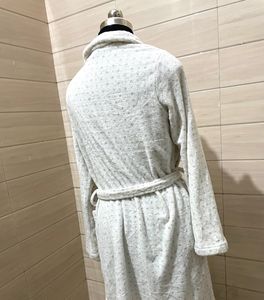 ZARA Pintresty Bathrobe
