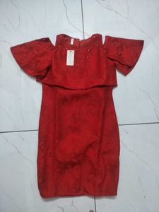 all 5 dresses are new with tag size is 28 to 34 ch