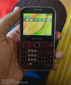 Samsung chat 527 s5270k