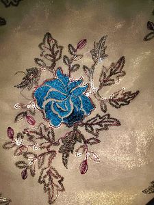 beautiful saree with stich blouse 💛