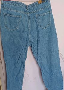 Light Wash Denim Jeans