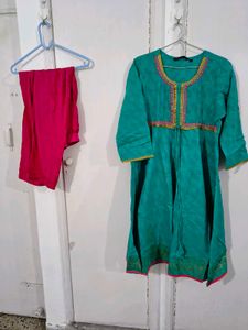 Rangmanch Green Kurta Set