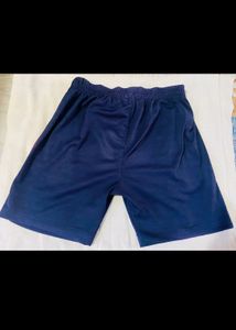 Strechable Body Fit Shorts