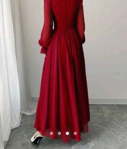 Elegant Red Midi Dress