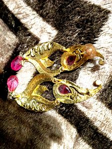 Golden beautiful Ear Rings