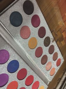 Eyeshadow Palette