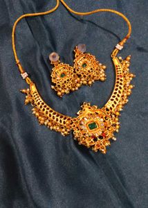 Elegant Necklace &amp; Earring Set