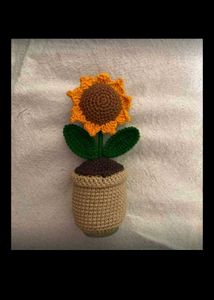 Crochet Sunflower Pot