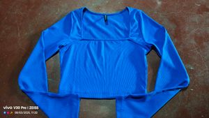Blue Elegant Looking Crop Top