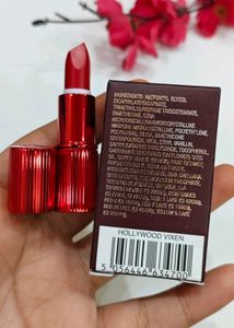 Charlotte Tilbury Lipstick (Hollywood Vixen)