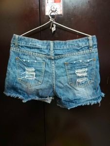 Blue Distressed Women Shorts 🩳