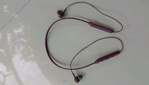 (Pack Of 2) Samsung Neckband New Price Drop