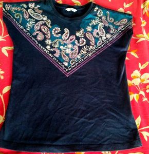 Glam Queen Paisley Top