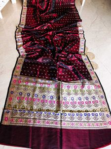 Pure Mulberry Silk 1000 Buta Banarasi Saree