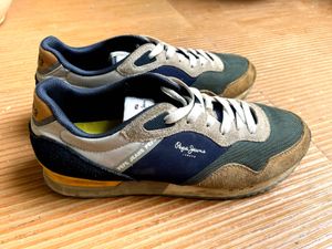 Pepe Jeans Men’s Sneakers - Retro Style
