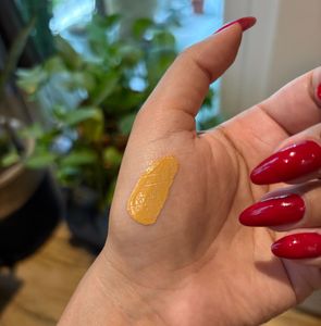 Bobbi Brown Serum Foundation