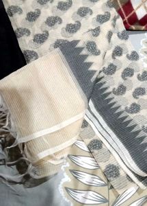 Women Saree And 1 Dupatta Free