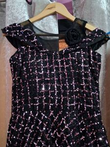 Elegant Black Sequin Party Dress