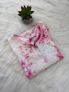 Elegant Embroidered Kurta