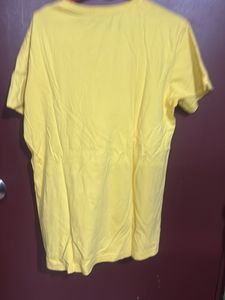 Minion &#34;No One Cares&#34; T-shirt