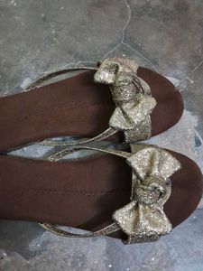 Bow Flip Flops