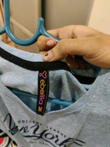 Ebellia New York Tee - Size M