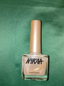 NYKAA Nail Enamel