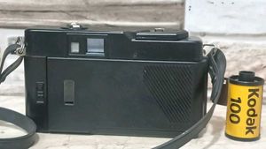 YASHICA MF2 Super Dx Camera.