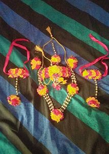 Flower Jewellery Set For Haldi