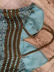 Sequins Sighting