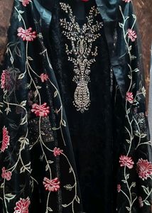 Pakistani Style Kurta Set