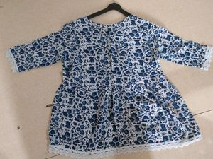 Printed Cotton Top with Lace Detailing