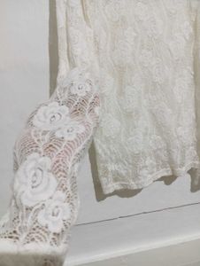 Elegant Stretchable Lace Top