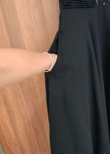 MINERAL Black Dress (Bust 34)