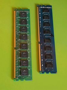 GIGABYTE Motherboard, Intel Processor, 12 GB RAM