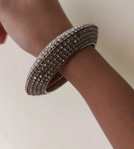Sparkling Single Bangle Bracelet