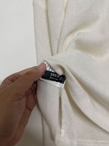 Ivory V-Neck Long Sleeve Top