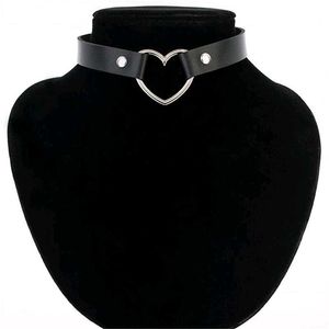 Heart Choker Necklace