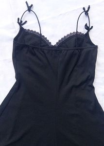 Brand New(Newme)Lace Detail Sweetheart Neck Dres🎀