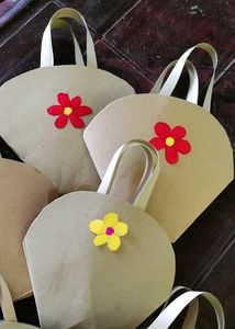 DIY Envelope Cover For Gift Giving