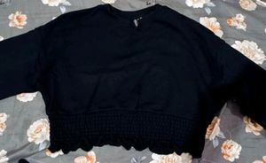 Crop Stylish Sweatshirt