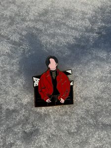 BTS V (Taehyung) Enamel Pin (reselling)